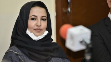 صورة لأول مرة.. هيئة أوروبية تختار يمنية ممثلة لها